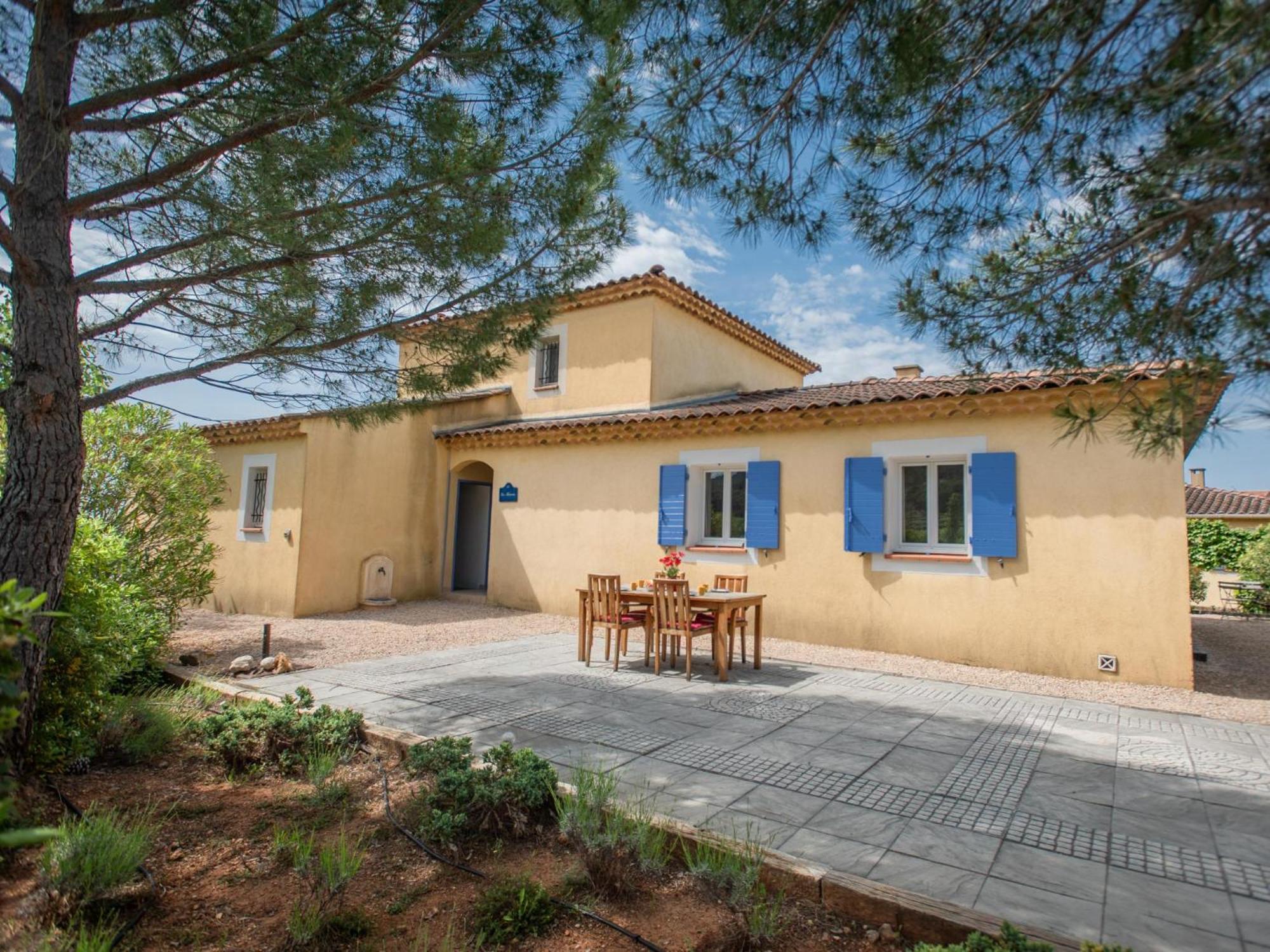 Villa Les Burons Aups Exterior foto